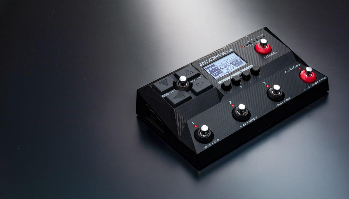 Procesador De Efectos Zoom B2 Four/220eu Bajo